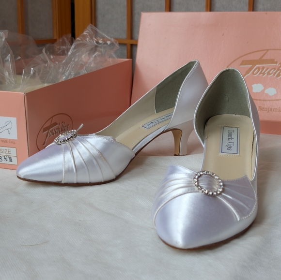 Touch Ups Shoes - Bridal Satin Shoes | 8.5 | Touch Ups Women's 2" Tia Pump Rhinestone
